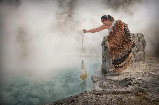 Tauranga Shore Excursion: Rotorua Highlights
