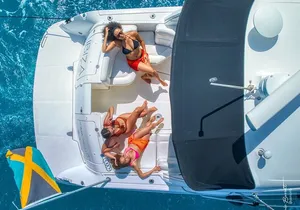 Montego Bay Private Yacht Tour with Open Bar and Lunch