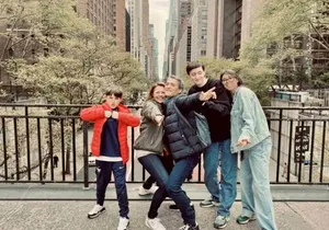 Guided tour in French of the Super Heroes