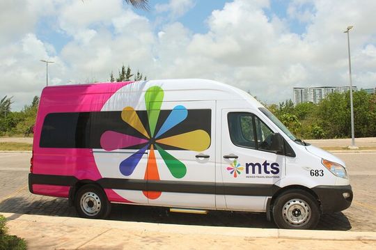 Cancun Roundtrip Shuttle Transportation
