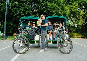 Central Park Film Spots and Celebrity Homes Pedicab Tour