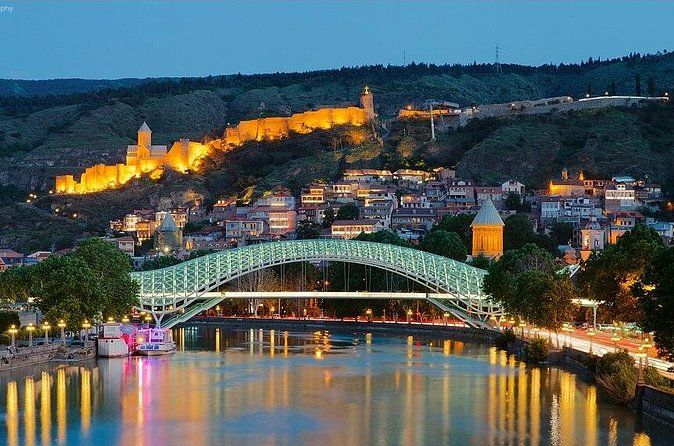 Tbilisi City Private tour+Chronicles. with Airport & hotel pickup