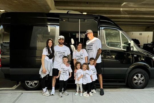 Universal Orlando Resorts to Orlando Airport MCO Private Transfer