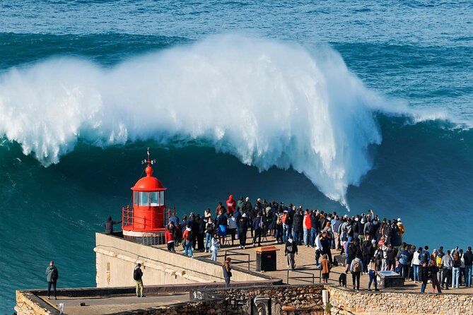 Obidos and Nazaré tour from Lisbon