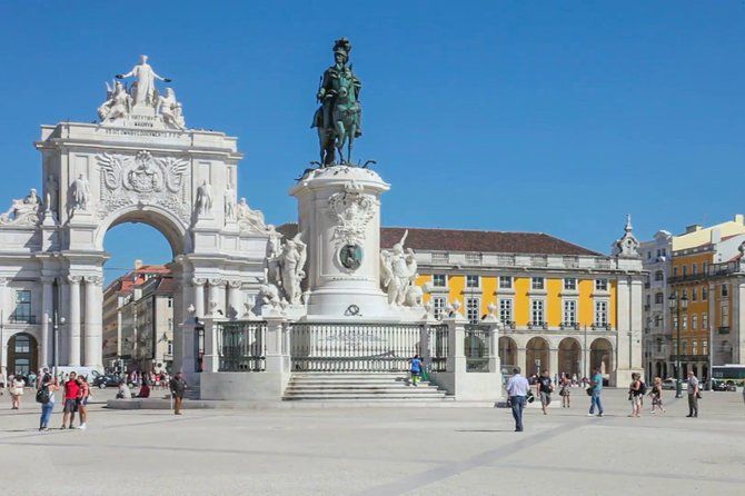 Official Guided Lisbon, Sintra & Cascais Tour