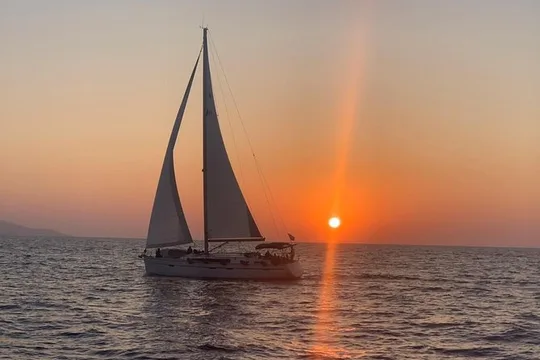 Private Magic Sunset Sailing Trip to DIA in Heraklion,Crete(4,5H)