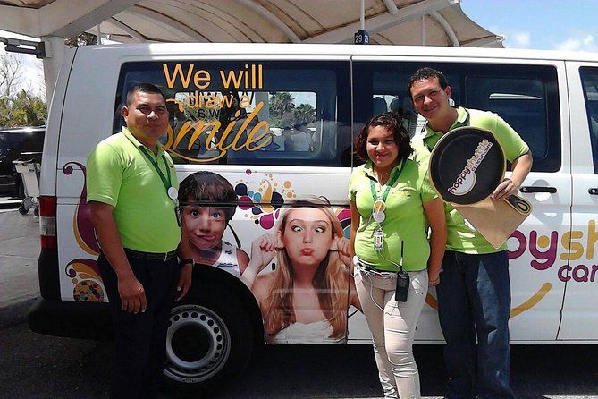 Private Roundtrip Transportation from Cancun Airport to Ferry Isla Mujeres