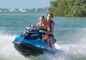Jet Ski Rentals in Cancun: 30-Minute Option (Shared Jetski)