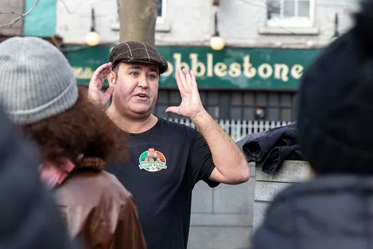 Drinks on Foot: Dublin Traditional Pub Tour