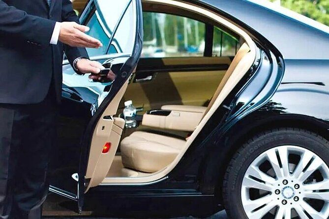 Private One way Airport Transfer Berlin Airport To Berlin