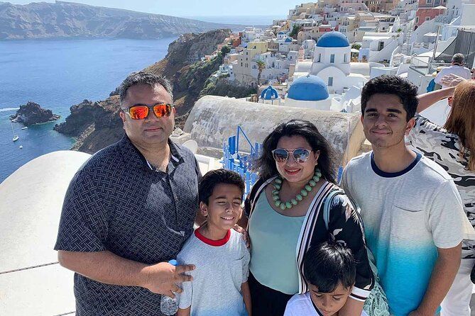 Santorini 8-Hour Private Tour with Hotel & Cruise Port Pickup
