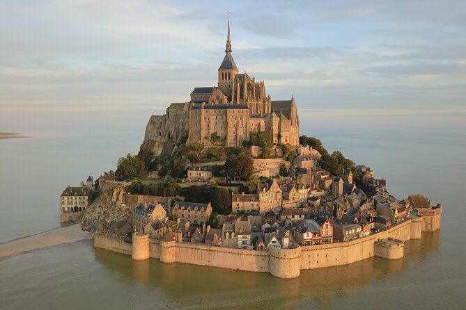 Mont Saint-Michel Normandy D-Day Omaha Beach Private from Paris