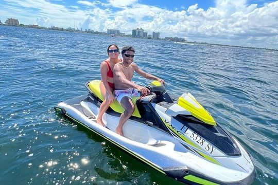 Speed & Sun: Jetski Rental in Miami
