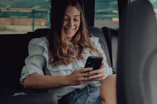 Luxury Private Airport Transfers-Waikiki Honolulu up to 6 Seats
