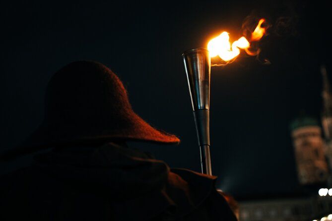 Night watchman torchlight tour in Munich