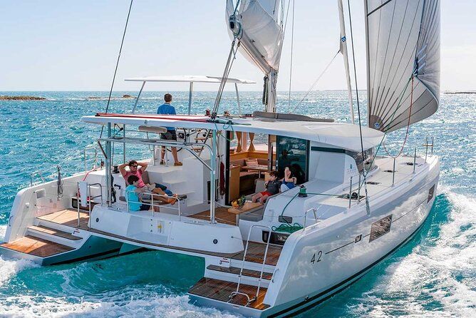 Private Luxury Santorini Catamaran Cruise with Port Pickup