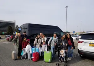 Traslado Privado del Aeropuerto EWR a Hoteles en NYC cada hora