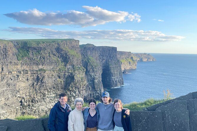Dublin: Cliffs of Moher private day tour-Top Ranked guide Éamonn