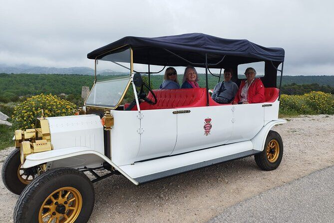 OLD CAR DUBROVNIK private sightseeing tour