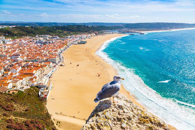 Group tour to Fátima, Batalha, Nazaré and Óbidos