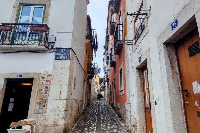 Lisbon Walk Made Easy: 3 Neighborhoods, Zero Climb!