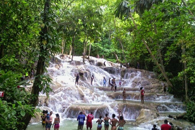Dunns River Falls and horseback riding activity