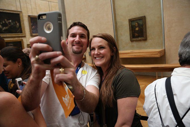 Small-Group Louvre Museum Masterpieces Tour with Access