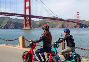 Early Bird: Electric Scooter Rental to Golden Gate Bridge