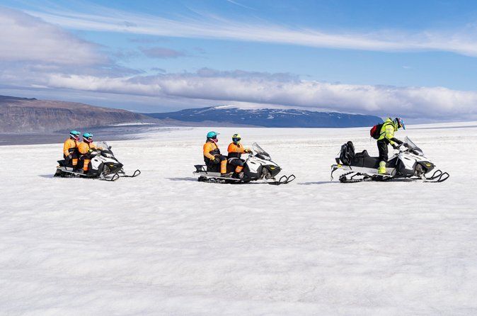 Into the Glacier Combo: Snowmobiling + Langjökull Ice Cave