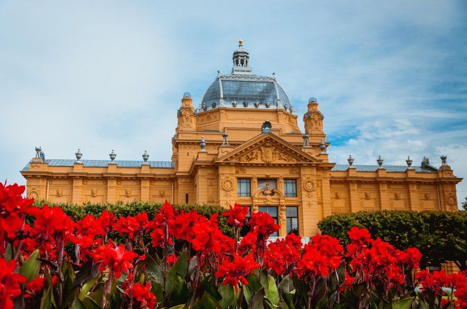 ZAGREB TOUR: History, Heritage, and Heavenly Liqueurs
