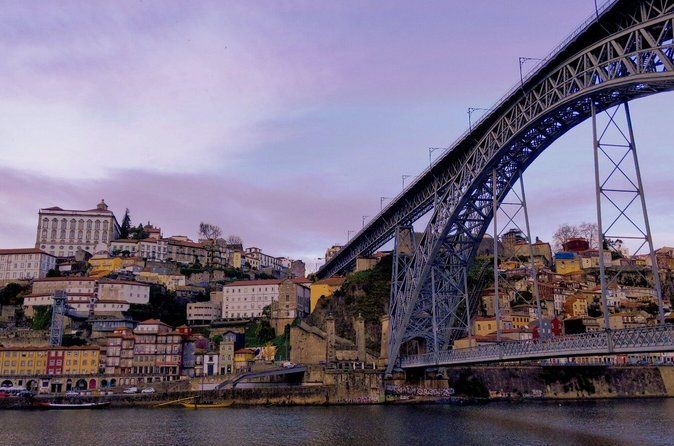 Private Porto by Night Tour with Old Town, Bridges & Gaia Views