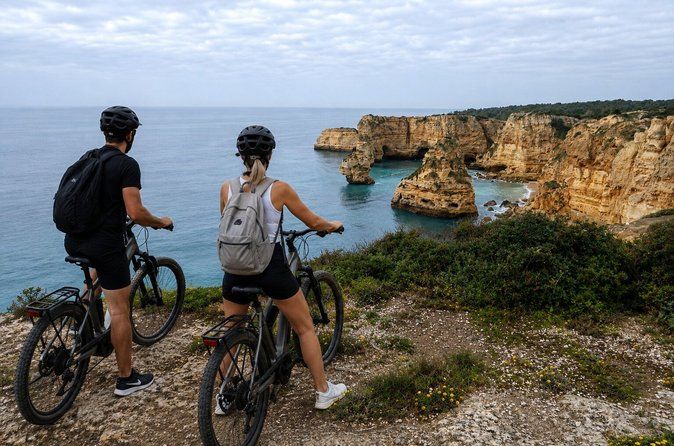 E-Bike Tour: Sete Vales Suspensos Trail (Marinha and Benagil)