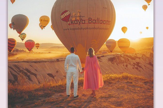 Private Sunrise Photoshoot in Famous Valley with Hot Air Balloons