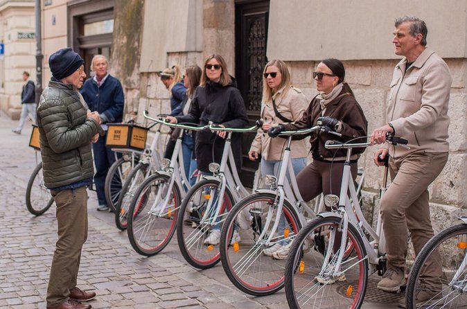 Krakow: 2 Hours Old Town Guided Bike Tour