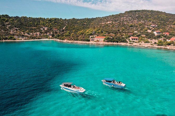 From Split: Small-Group Blue Lagoon and 3 Islands Speedboat Tour