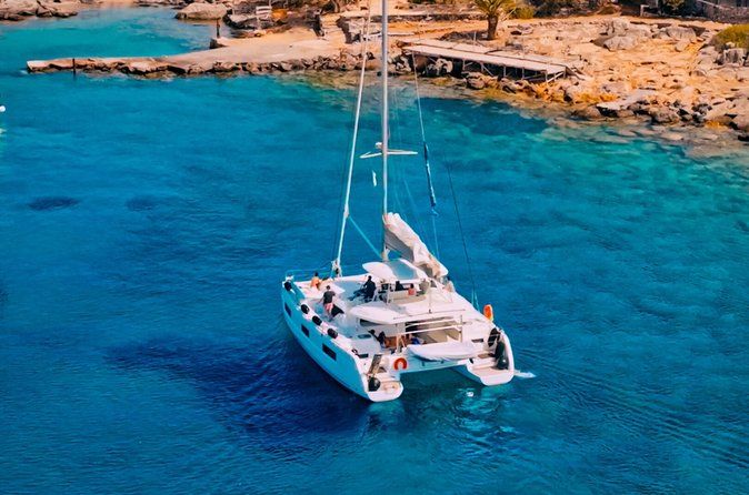 Catamaran Sailing to Dia with Lunch in Heraklion, Crete(EST 2024)