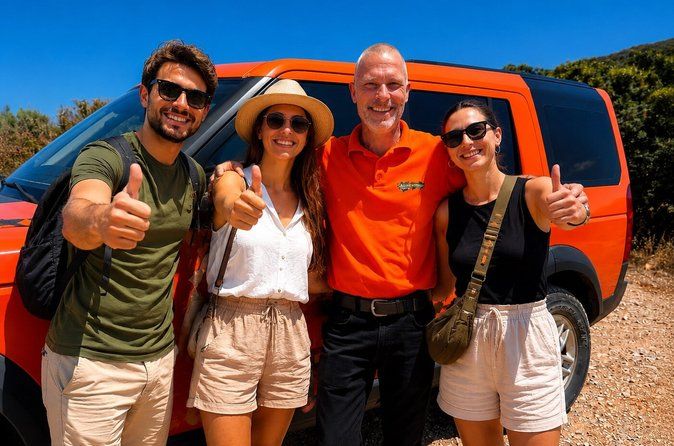 VIP Luxury Private Tour - Full Day - 4x4 Excursion with LandRover