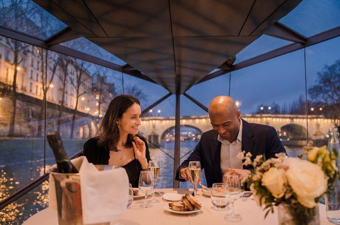 Bateaux Mouches® Dinner Cruise on the Seine River in Paris