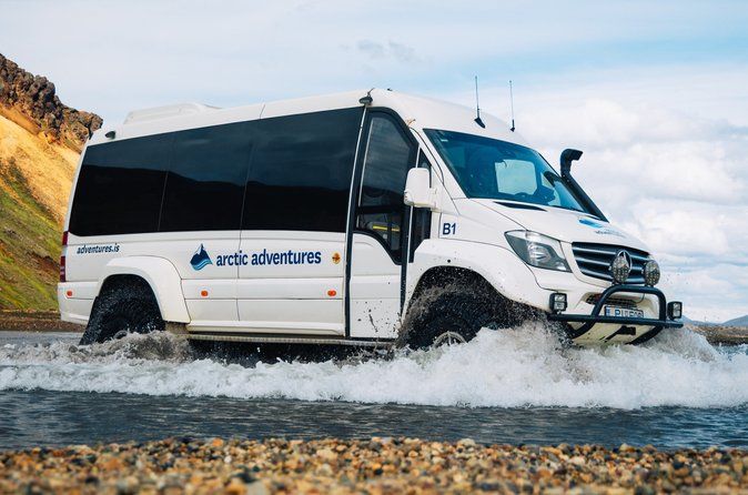 Reykjavík: Landmannalaugar & Icelandic Highlands Super Jeep Tour