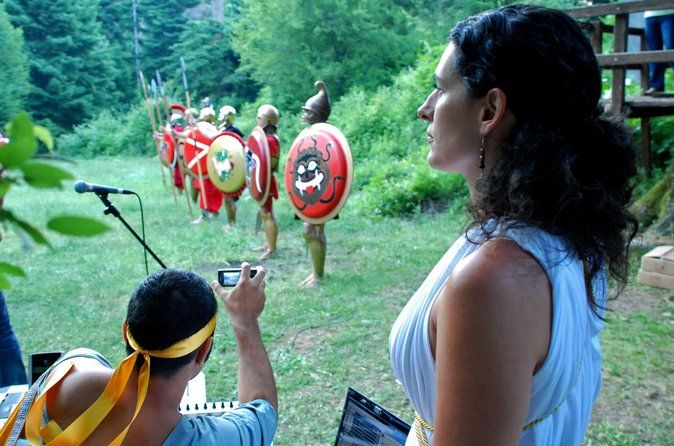 2 Days Herodotus Tour - Marathon, Thermopylae, Delphi, Thebes, Plataea, Salamis