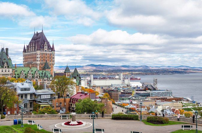 Old Quebec Scavenger Hunt & Highlights Self-Guided Walking Tour