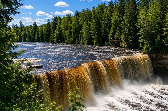 Great Lakes & Mackinac Island 4-Day Tour from Chicago