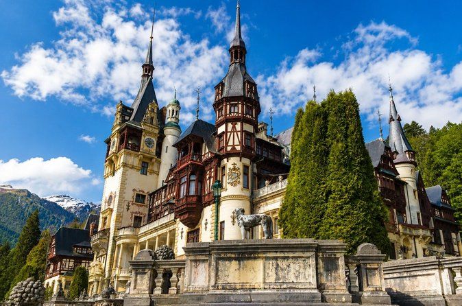 4-Day Private Tour: Bucharest to Budapest via Transylvania