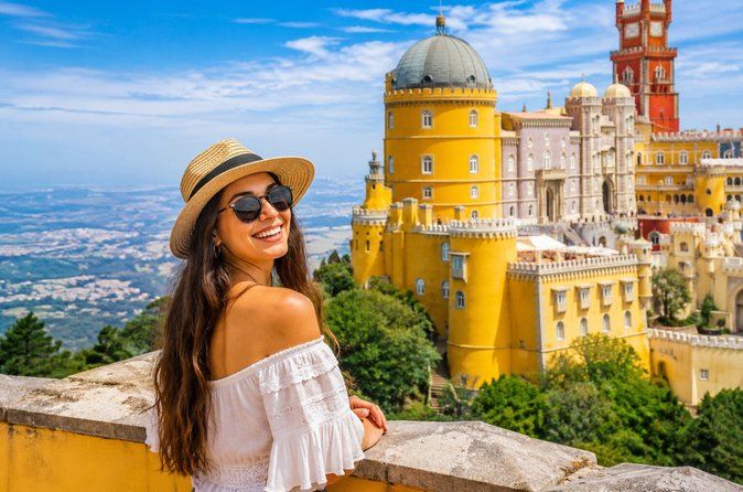 Sintra, Pena Palace & Cascais Premium Private Tour from Lisbon