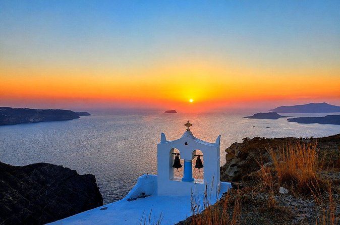 Secrets of Santorini - Private Full Day Tour with Dinner
