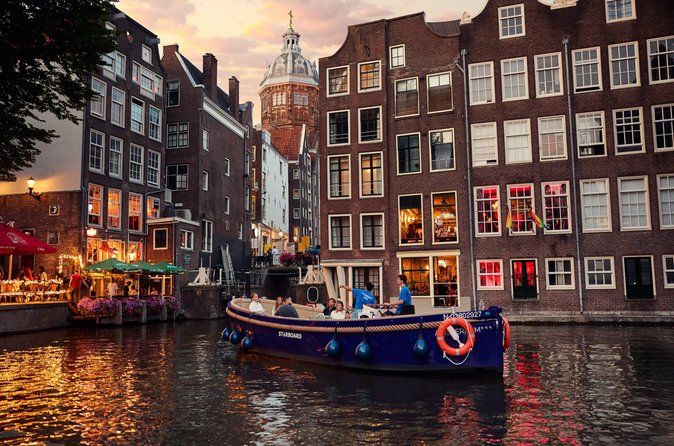 Guided Amsterdam Canal Cruise with Unlimited Drinks Option