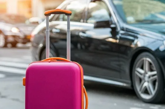 Paris Private transfer Orly Airport to Paris City