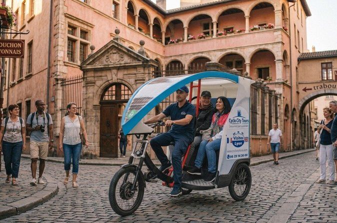 1 or 2-Hour Pedicab tour of Lyon