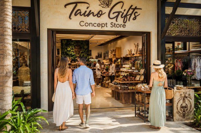 Punta Cana Shopping Tour to Taino Gifts with Hotel Pickup