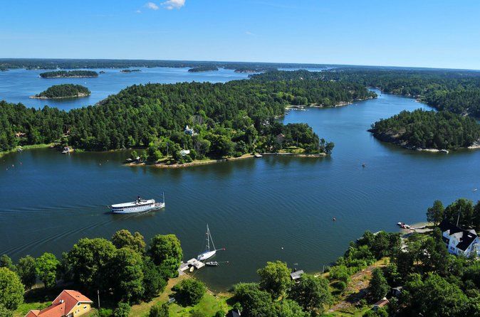Stockholm Archipelago Cruise with Guide